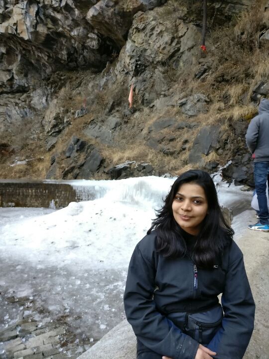 Photo of Flying into new year-from Baddi to Tosh via manali - solang-gulaba-bhunter-kasol-manikaran by Neha Gupta