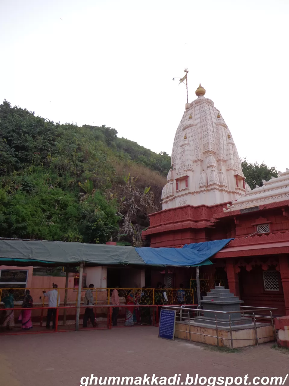 Photo of Ganpatipule Temple, Ratnagiri, Maharashtra, India by A Ghumakkad Couple
