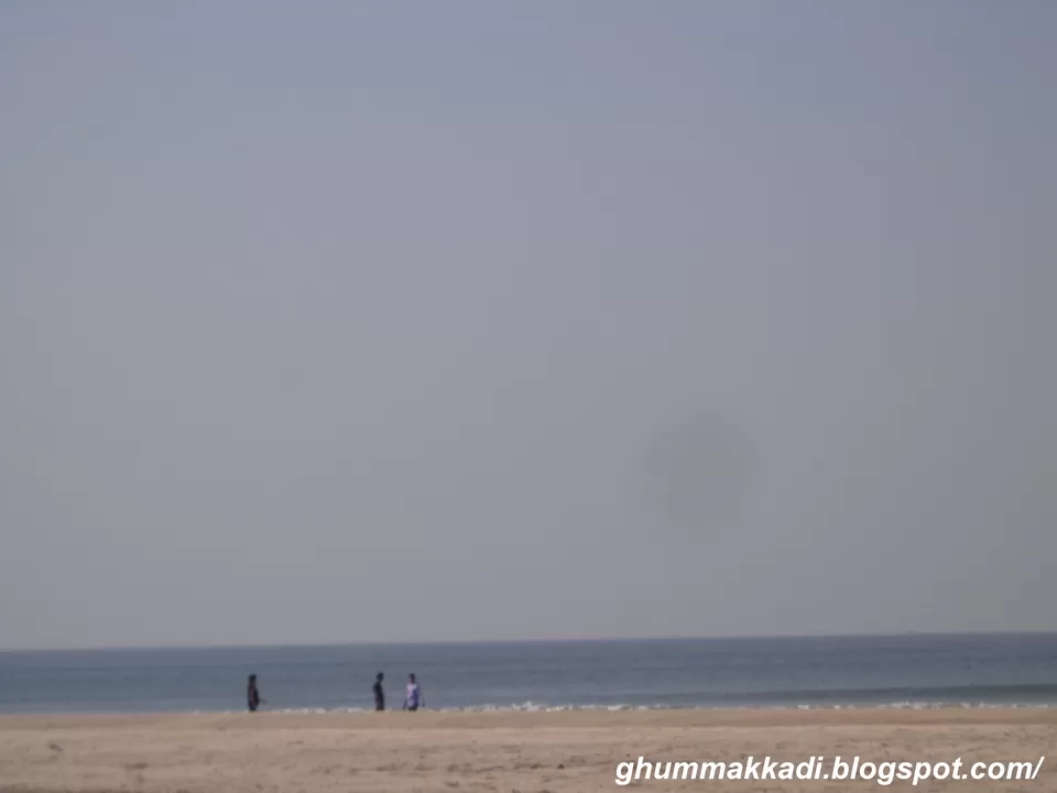 Photo of unknown beach, ratnagiri, maharashtra by A Ghumakkad Couple