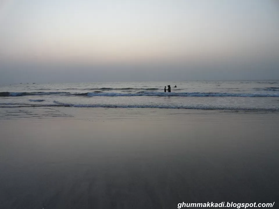 Photo of Ganpatipule Beach, Ganpati Pule, Maharashtra, India by A Ghumakkad Couple