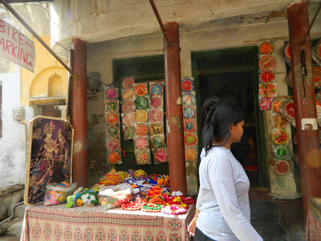 Photo of Vrindavan: Following steps of Radha-Krishan raas-leela 2/10 by Travel Katha