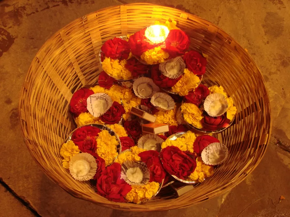 Photo of Varanasi, Uttar Pradesh, India by Travel Katha