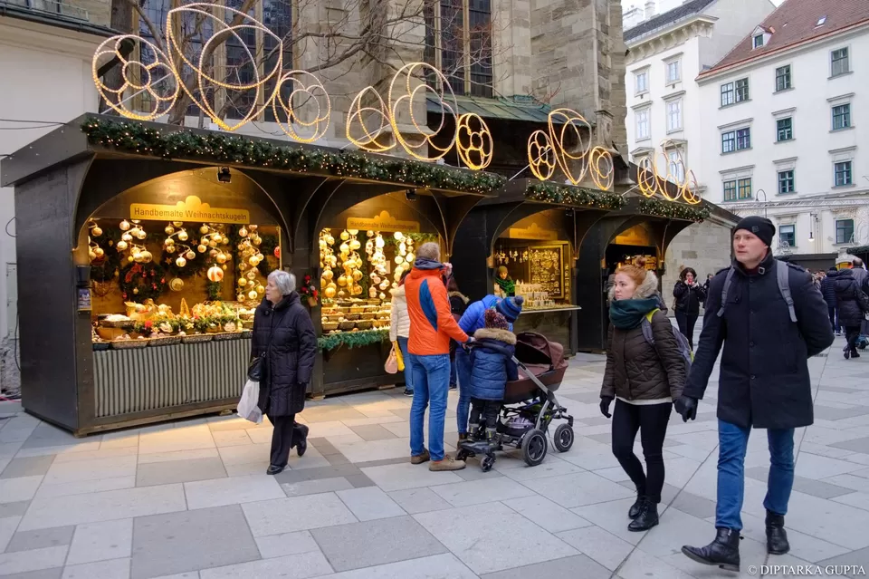 Photo of Stephansplatz, Vienna, Austria by Diptarka Gupta