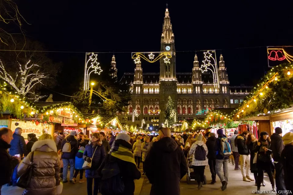 Photo of Rathausplatz, Vienna, Austria by Diptarka Gupta