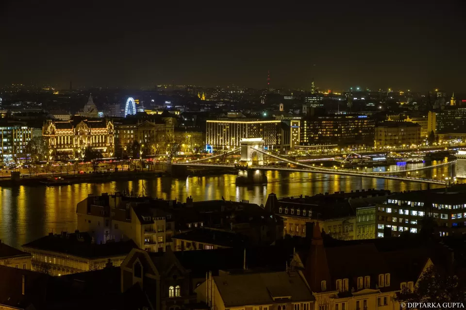 Photo of Budapest, Fisherman's Bastion, Szentháromság tér, Hungary by Diptarka Gupta