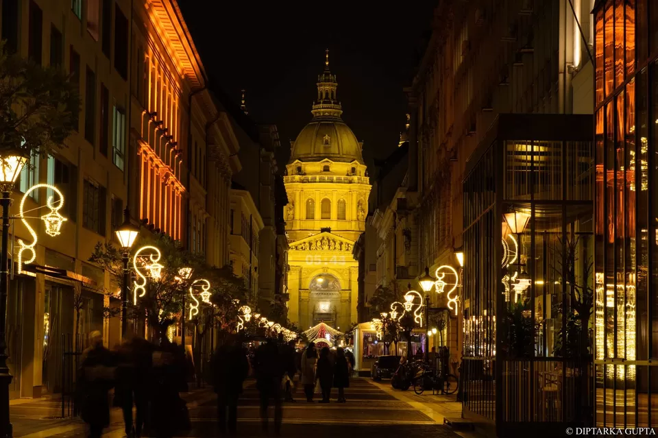 Photo of Budapest, Szent István Király Plébániatemplom (Bazilika), Szent István tér, Hungary by Diptarka Gupta