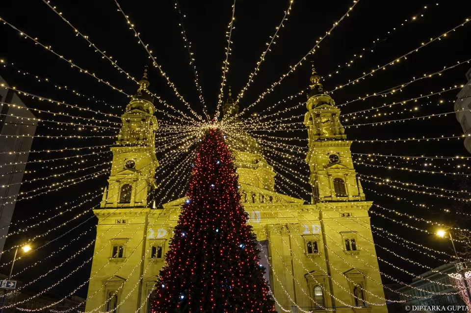 Photo of Budapest, Szent István Király Plébániatemplom (Bazilika), Szent István tér, Hungary by Diptarka Gupta
