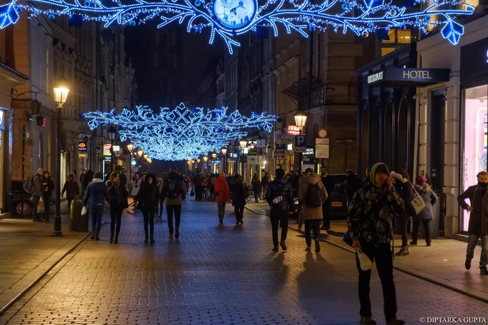 Photo of Rynek Główny, Kraków, Poland by Diptarka Gupta