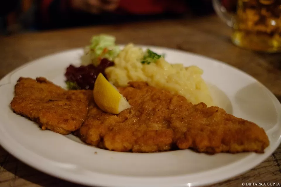 Photo of Hofbräuhaus München, Platzl, Munich, Germany by Diptarka Gupta