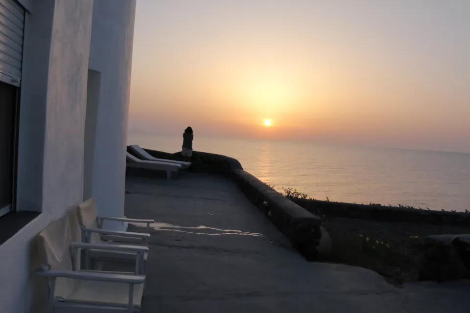 Photo of Santorini, Oia, Thira, Greece by Design Pandits