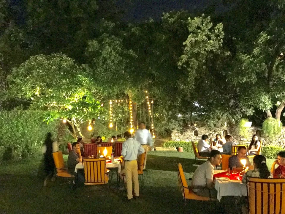 Photo of 1559 AD Restaurant, Udaipur, Rajasthan, India by Design Pandits