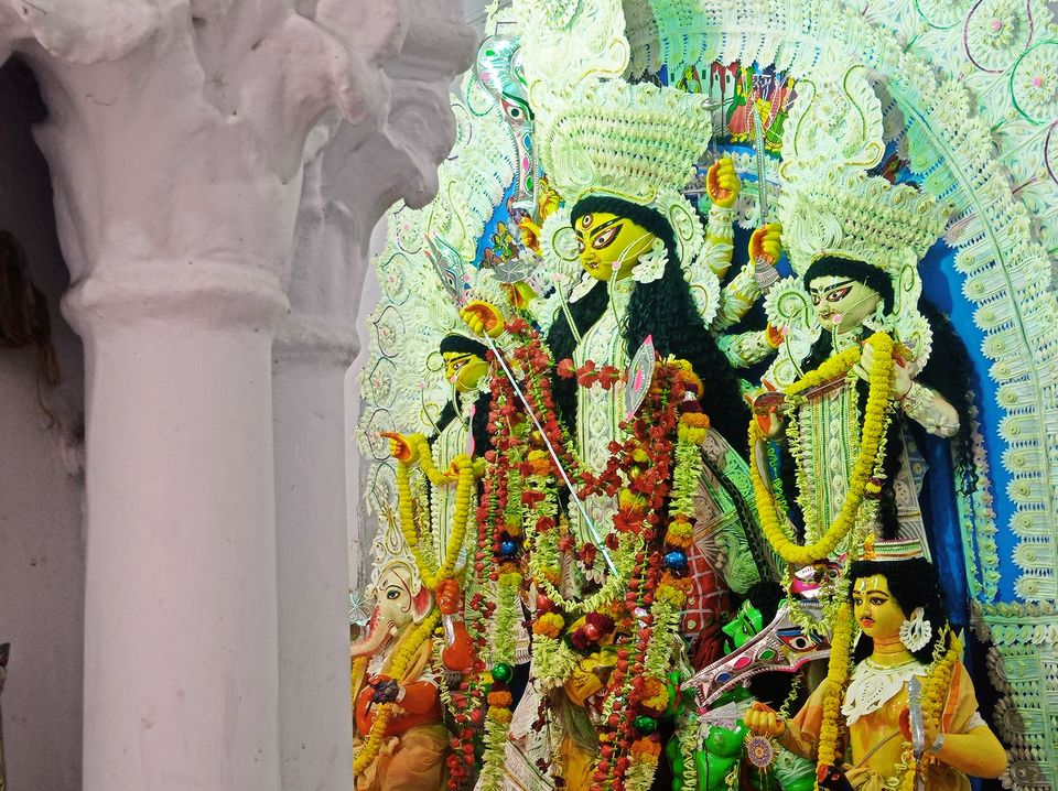 Photo of A Walk Through The Lanes of Kolkata on Durga Puja: The Biggest Festival of West Bengal 29/53 by Titli Ghosh