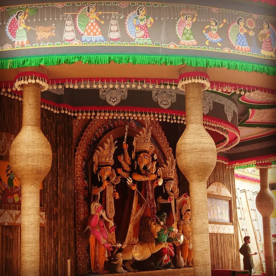 Photo of A Walk Through The Lanes of Kolkata on Durga Puja: The Biggest Festival of West Bengal 41/53 by Titli Ghosh