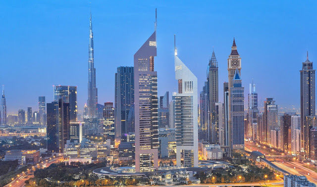 Photo of Amazing Dubai 1/4 by Explorer's Edition