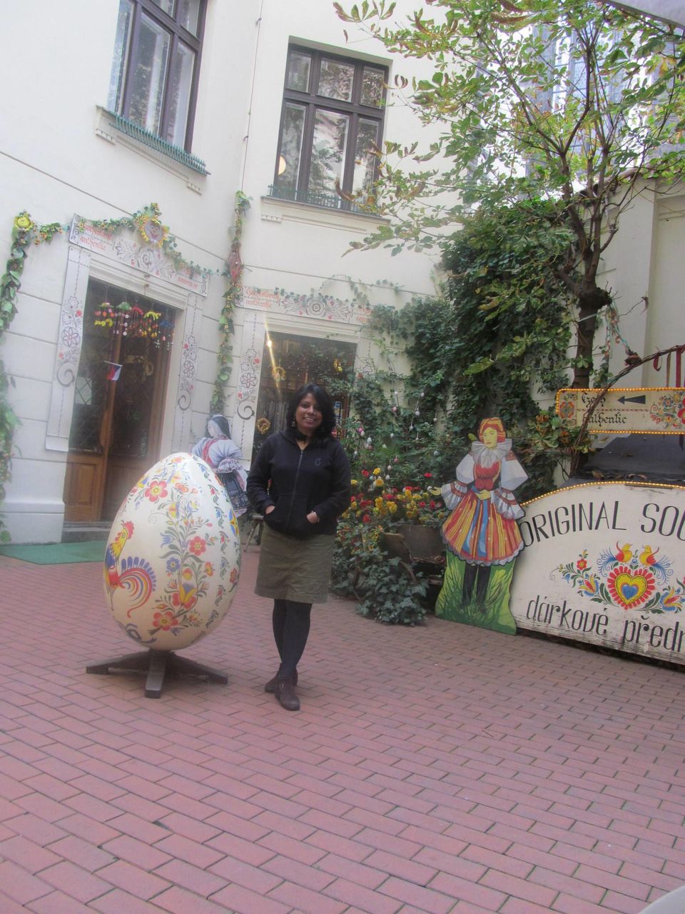 Photo of In the cobblestones pavement of Prague 5/18 by Anjana Kumar