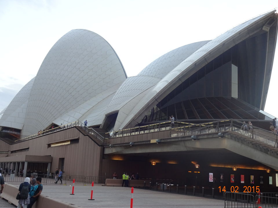 Photo of Sydney Opera House, Sydney, New South Wales, Australia by Nikita Mathur