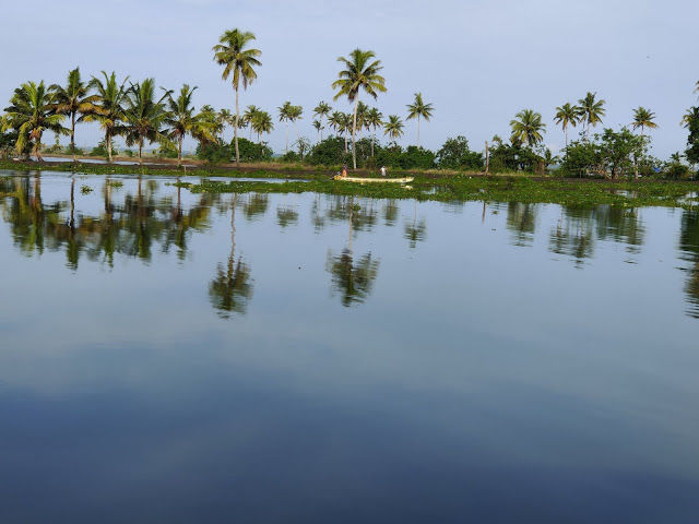Photo of A day in an Alleppy Houseboat by Ketan
