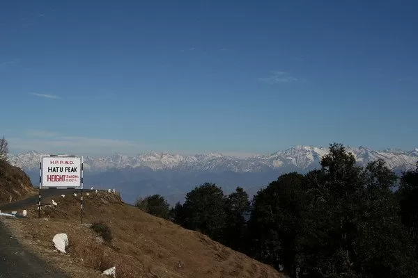Photo of Hatu Road, Shimla, Himachal Pradesh, India by suparnakalra