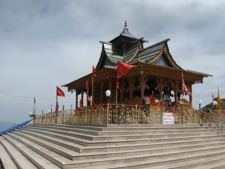 Photo of Hatu Temple, Narkand, Himachal Pradesh, India by suparnakalra