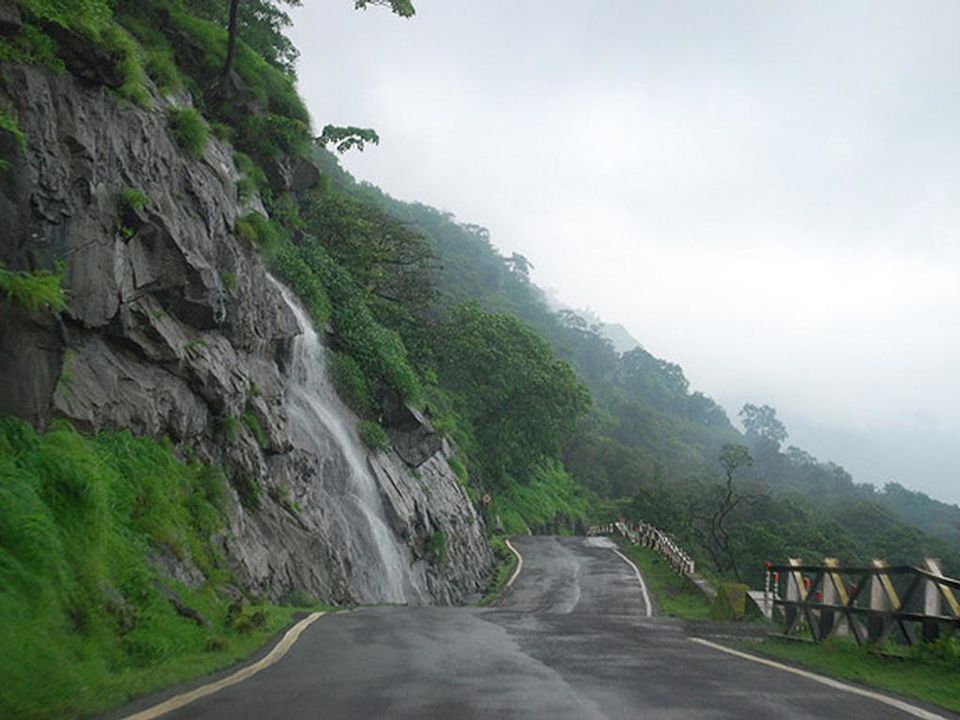 Photo of Matheran, Maharashtra, India by Vartika Sharma
