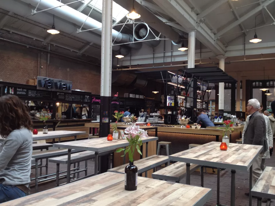 Photo of De Hallen, Hannie Dankbaarpassage, Amsterdam, Niederlande by Jovana
