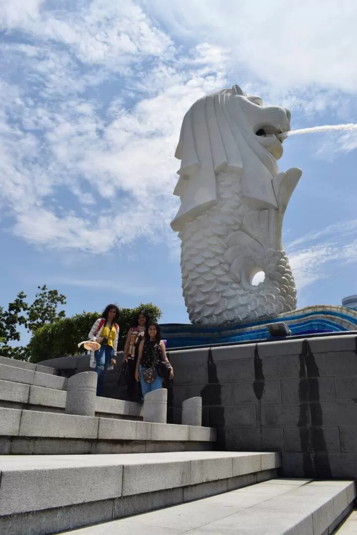 Photo of Singapore by Aisha Dwivedi