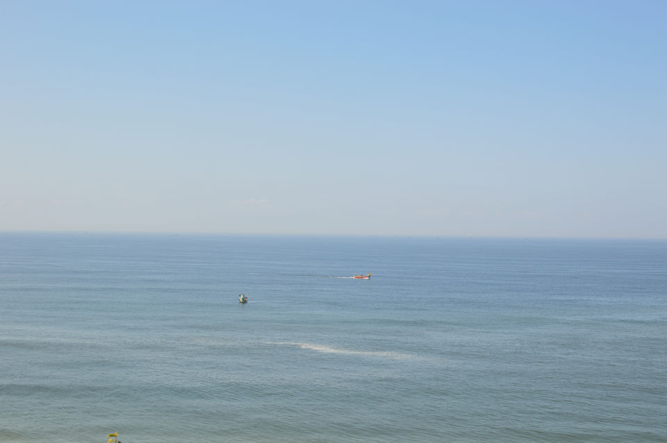 Photo of Varkala Beach, Kerala, India by Nisha Khulbe