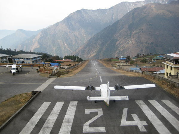 Photo of Trek to Everest Base Camp - A journey into the High Mountains! 1/1 by Rohan Sharma
