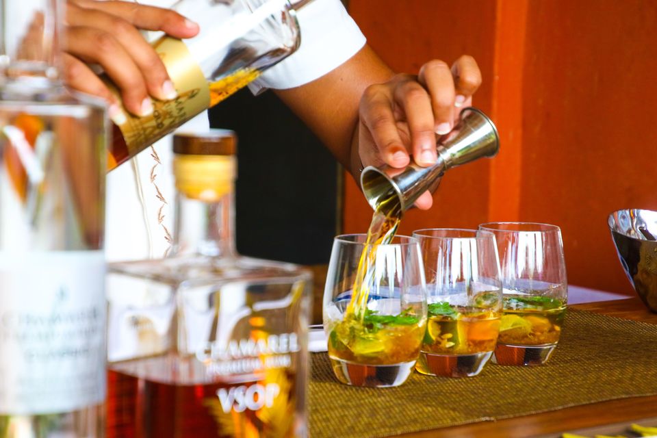 Photo of Award wining cocktail bars of Singapore! Add them to your Singapore wish list by Khyati Maloo