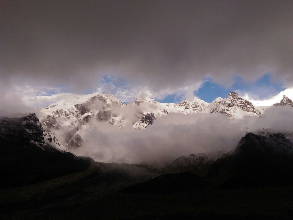 Photo of Cherish the beauty & romanticism, & live in the shadows of Mt Kangchenjunga – the Goechala Diaries 26/52 by Tushar Chatterji