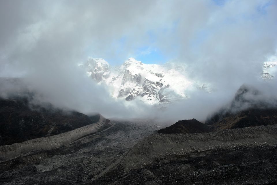 Photo of Cherish the beauty & romanticism, & live in the shadows of Mt Kangchenjunga – the Goechala Diaries 36/52 by Tushar Chatterji
