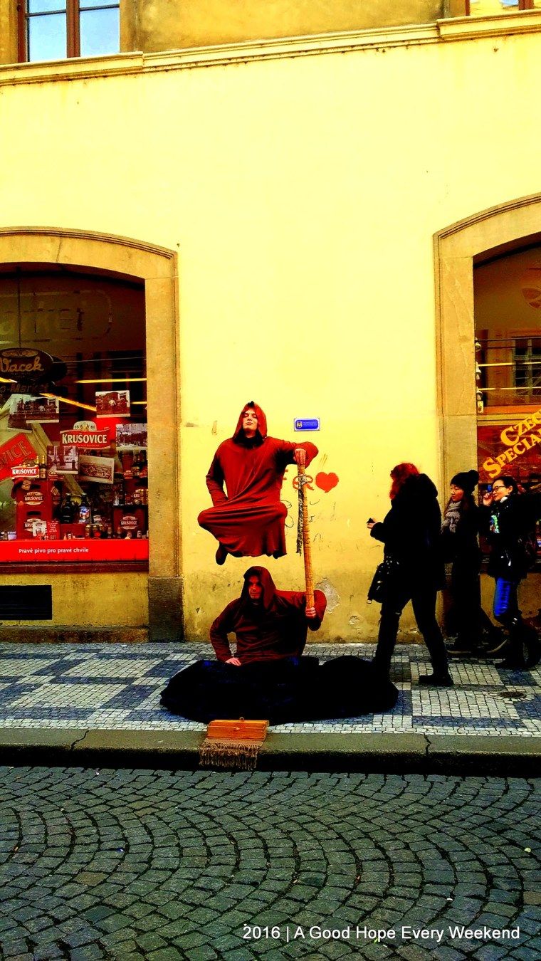Photo of 6 Peachy Destinations to visit in Prague 12/16 by Priyasha