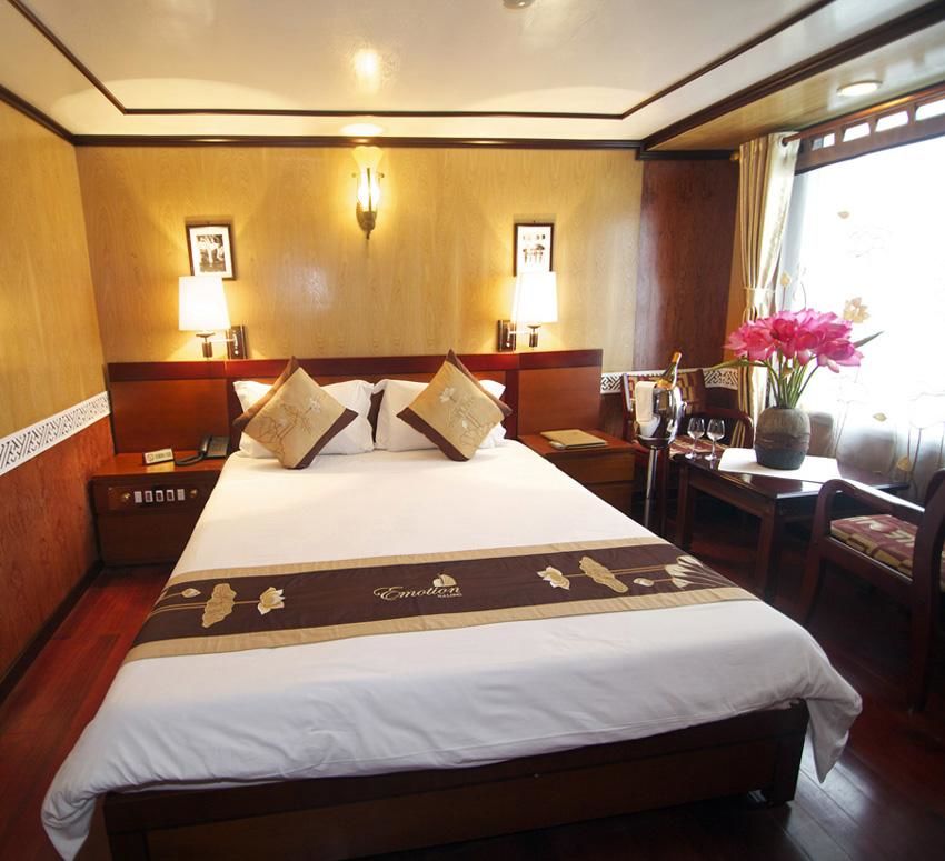 Photo of Emotion Cruises Halong Bay 2/13 by Indochina Legend