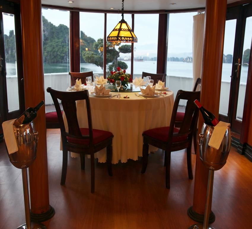 Photo of Emotion Cruises Halong Bay 9/13 by Indochina Legend