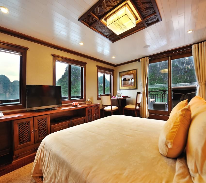 Photo of Halong Paradise Peak Cruise 16/16 by Indochina Legend