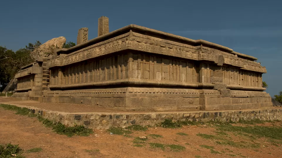 Photo of Mahabalipuram Light House, Mada Koil Street, Mahabalipuram, Tamil Nadu, India by Jithendra Swaroop