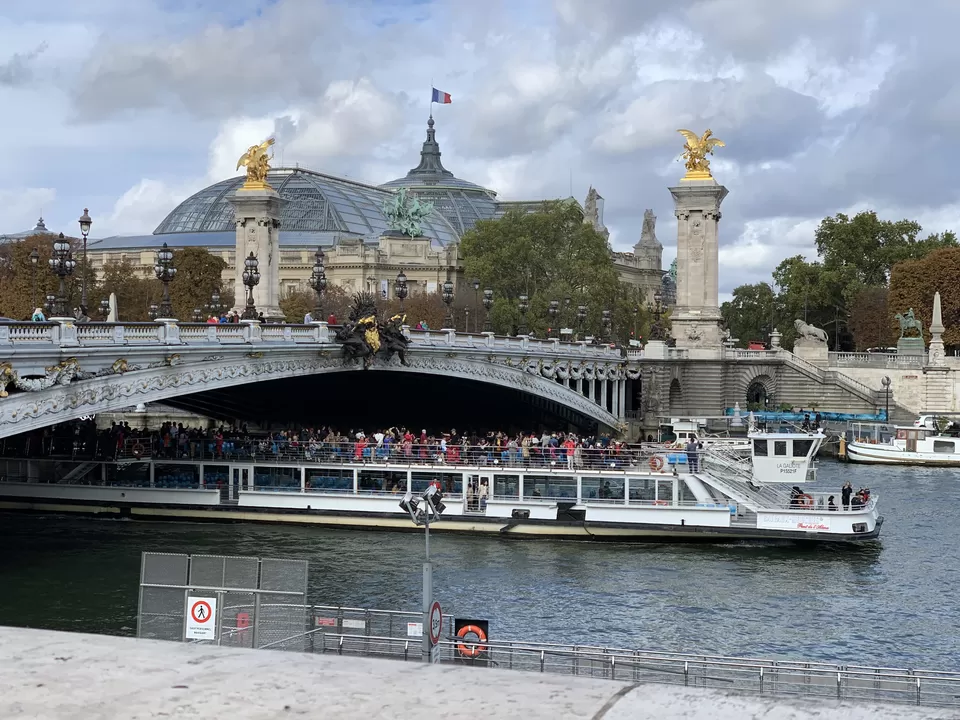 Photo of Seine River, France by Shruthi