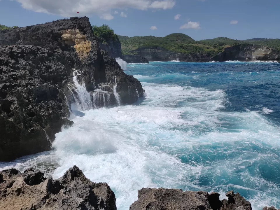 Photo of Broken Beach, Sakti, Nusapenida, Klungkung Regency, Bali, Indonesia by Shruthi