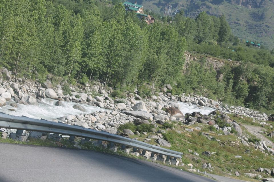 Photo of Manali, Himachal Pradesh, India by S Vignesh