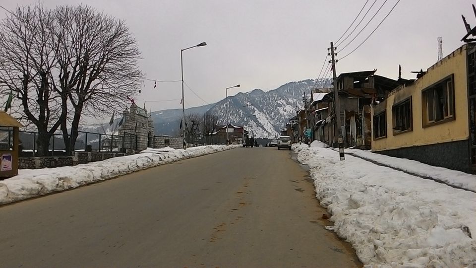 Photo of An Enchanted Kashmir 30/31 by Nehal Mewada