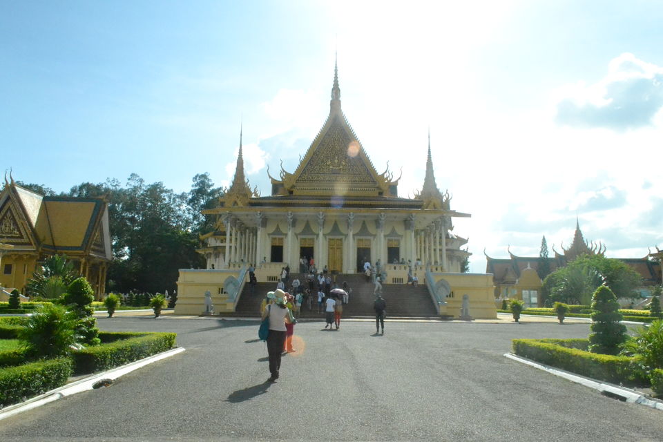 Photo of The Royal Palace, Samdach Sothearos Boulevard, Phnom Penh, Cambodia by Kim Buenafe