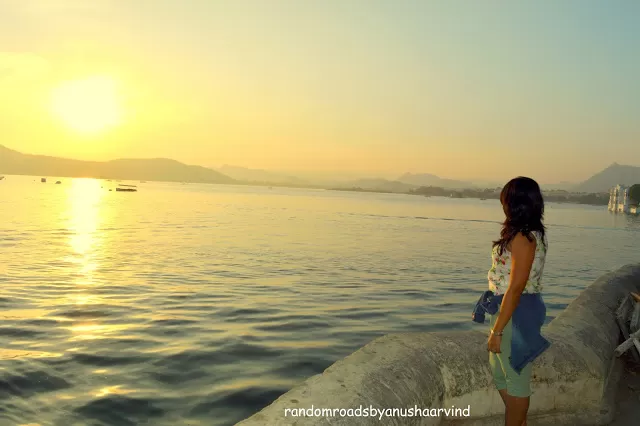 Photo of Lake Pichola, Pichola, Udaipur, Rajasthan by randomroadsfamily