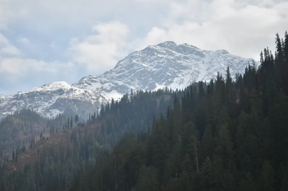 Photo of Khir Ganga, Himachal Pradesh, India by Madhur Saini