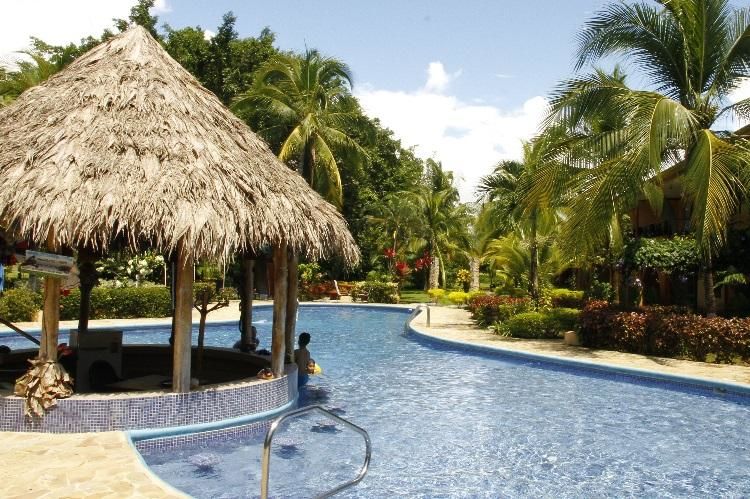 Photo of Why Vacation Clubs are Gaining More Members 2/5 by Ashley Mills