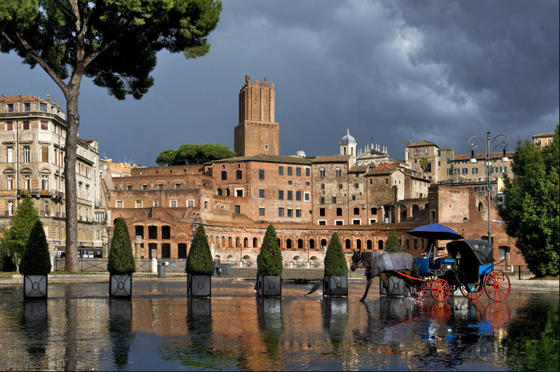 Photo of Rome Walking Tour: Venezia Square to Trastevere 2/4 by Eva Polino