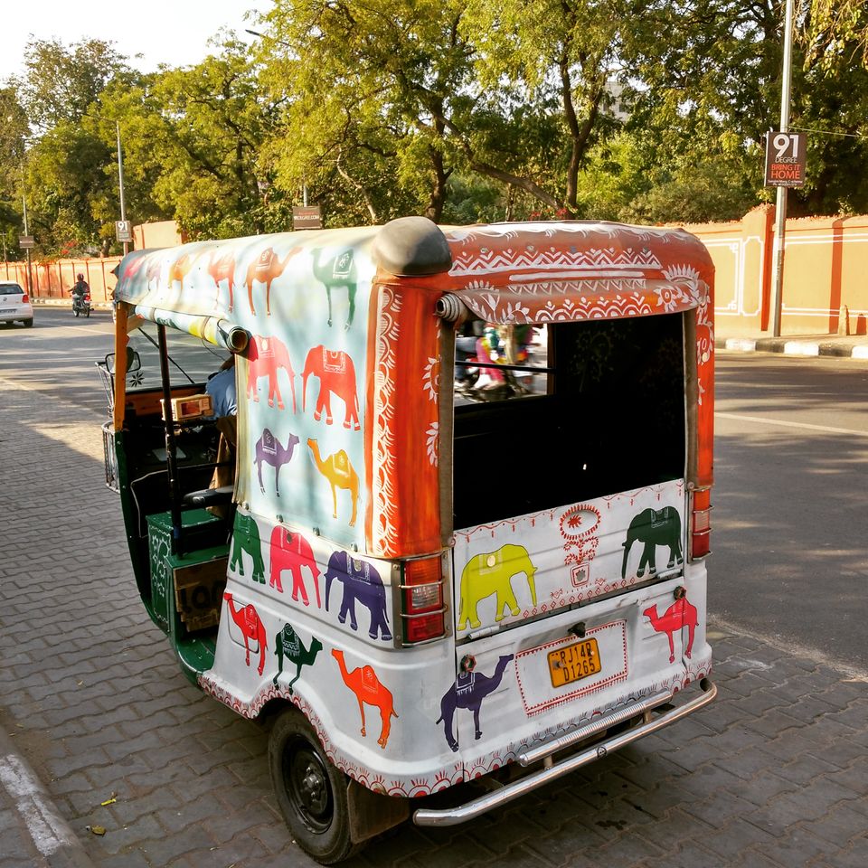 Photo of Two cents for first-time solo women travellers by Baagi_udaan