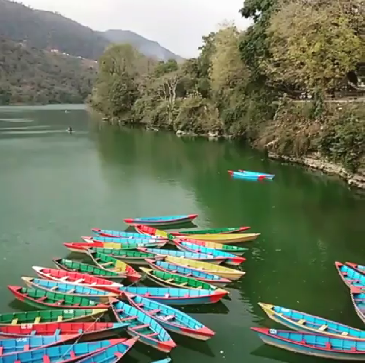 Photo of Phewa Lake, Pokhara, Mid-Western Development Region, Nepal by febbyto