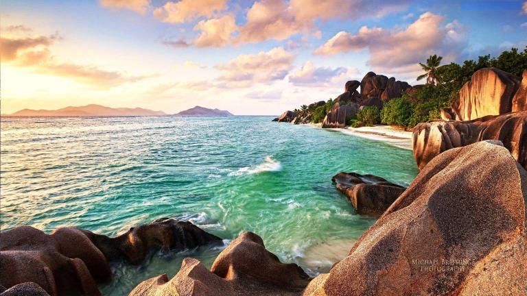 Photo of 5 International Trips That You Can Take Under Rs. 50,000 1/5 by Parichay Mehta