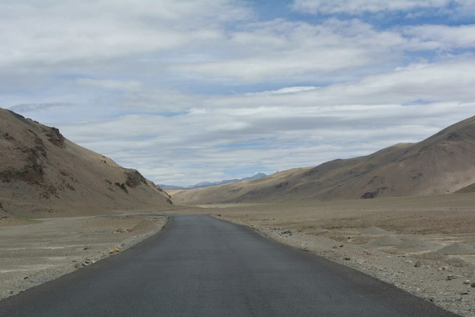 Photo of Introducing Leh the land of endless discovery! 15/27 by Madhurima Dutta