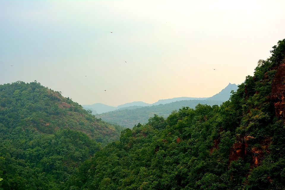 Photo of Pachmarhi: The so called 'Haunted' mountains of the Satpura Ranges 1/5 by Madhurima Dutta